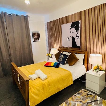 2-Bedroom Plus Living Room Flats Near Edgware Road Londra Exterior foto