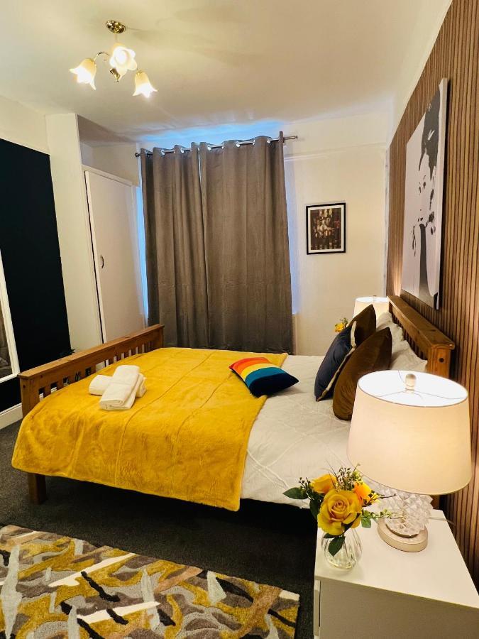 2-Bedroom Plus Living Room Flats Near Edgware Road Londra Exterior foto
