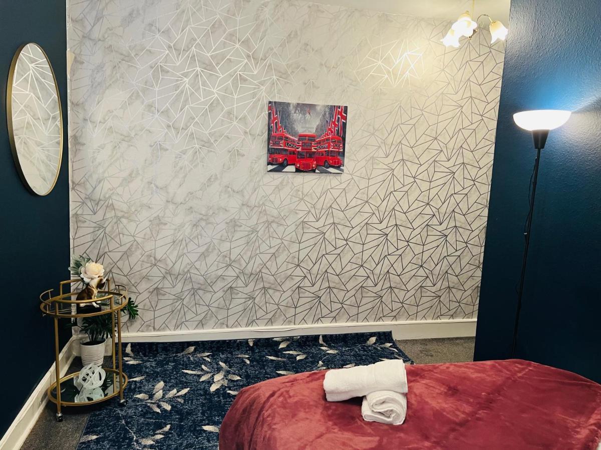 2-Bedroom Plus Living Room Flats Near Edgware Road Londra Exterior foto