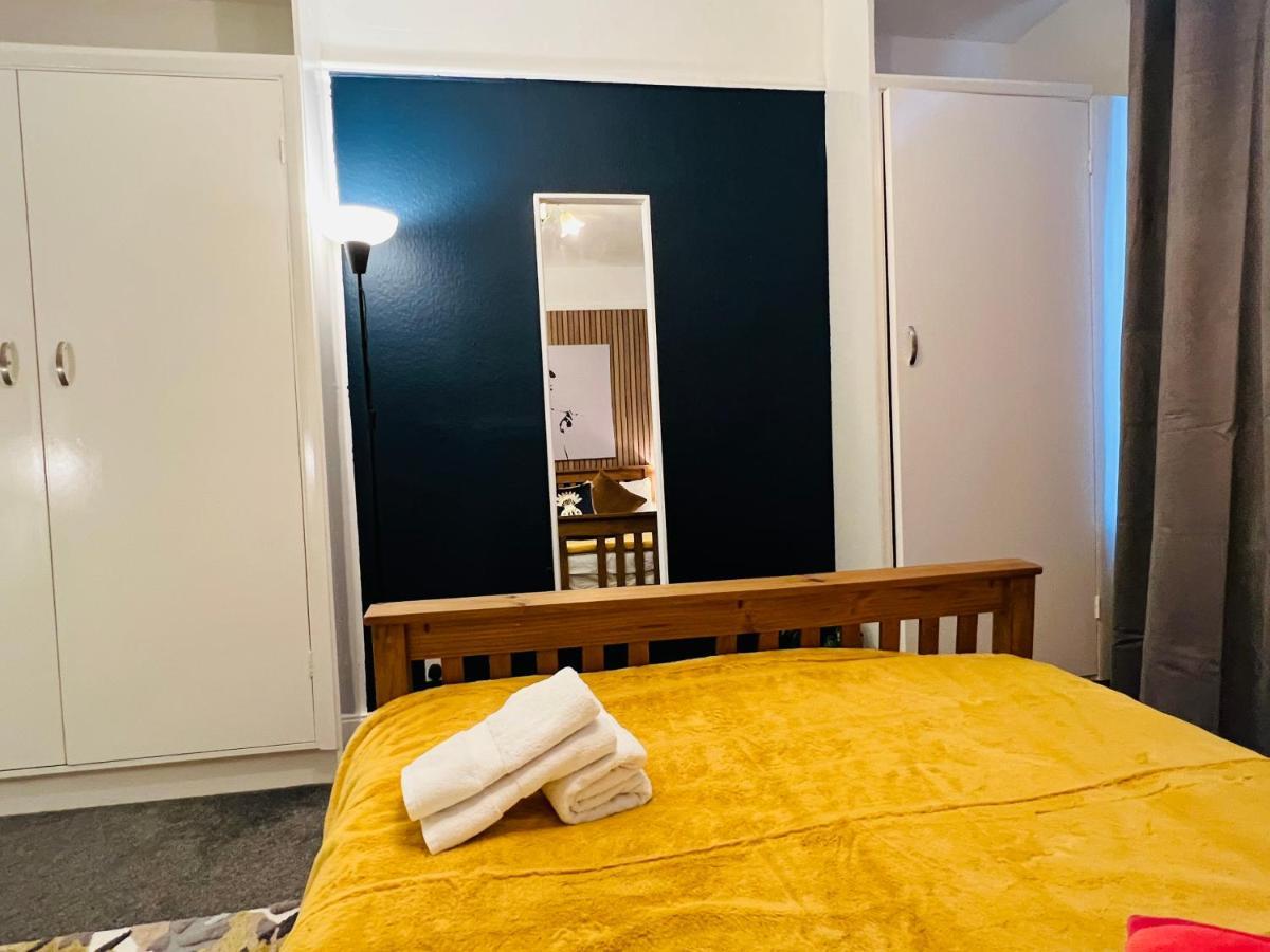 2-Bedroom Plus Living Room Flats Near Edgware Road Londra Exterior foto